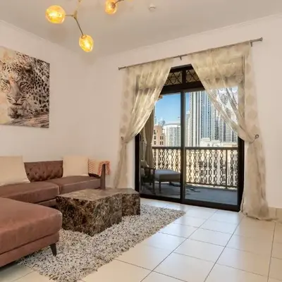 Cozy Old Town 2-Bed Apartment with Burj Khalifa Views 202RH-2