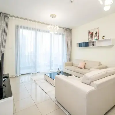Chic 1-Bedroom Haven in Standpoint A Tower