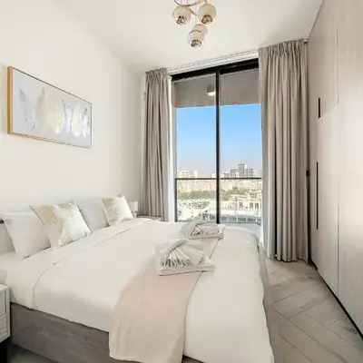Elegant 1 BR in Empire Residence