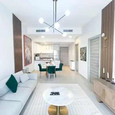 Stunning 1B With Balcony & City Views - Dubai