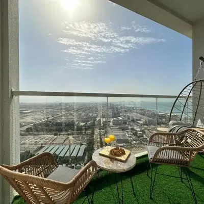 Luxueux Ammenities Tower