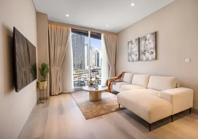 Gallery image of Luxury Full Marina View 1 Bedroom Hall & Infinity Pool on Marina Walk in Dubai