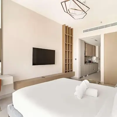 Modern Studio with rooftop pool and gym in JVC