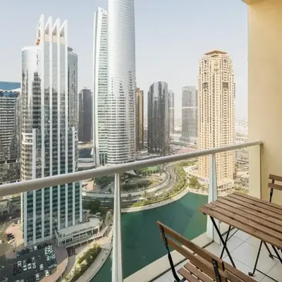 Luxury JLT Studio Lake View Metro 5minMarina