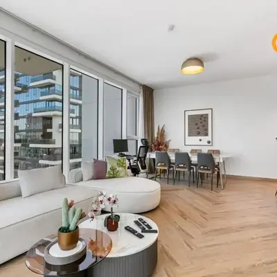 Keysplease 2BR Minutes to WTC and Downtown