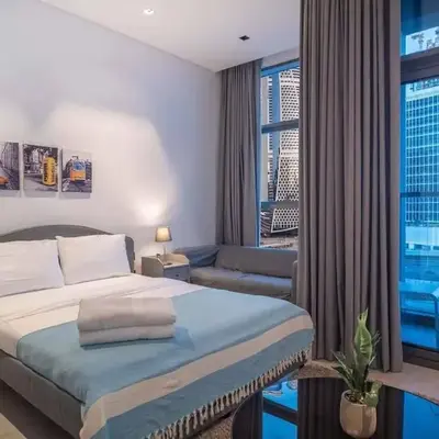 Lavish Studio at 15 Northside W City Skyline View 3rd floor
