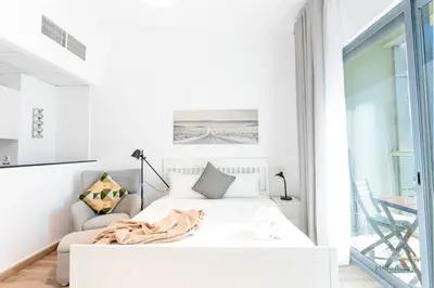 Gallery image of Lovely Bright Studio Steps to JBR! Upgraded in Dubai