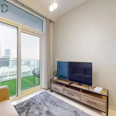 Elegant 1BR with Stunning Canal Views