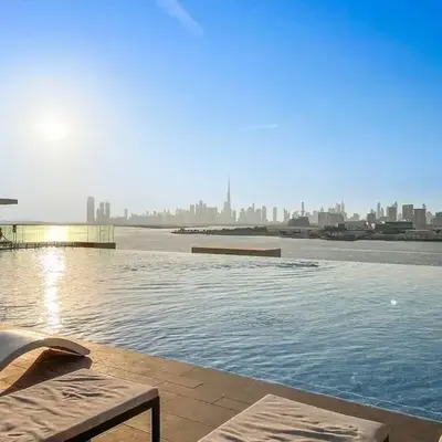 Spacious Dubai Apartment with Water Views and Luxury Amenities