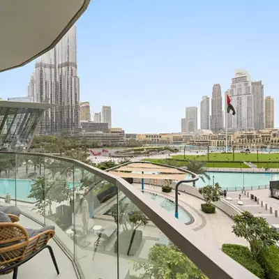 Panoramic 2BR with Pool & Burj View Next to Mall