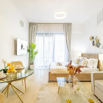 Chic Studio Living JVC