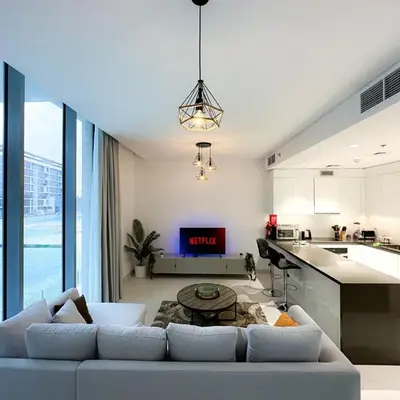 Luxury 1BR with Aquatic View