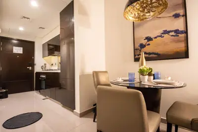 Gallery image of Cosy Studio at Damac Majestine in Dubai