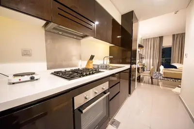 Gallery image of Cosy Studio at Damac Majestine in Dubai