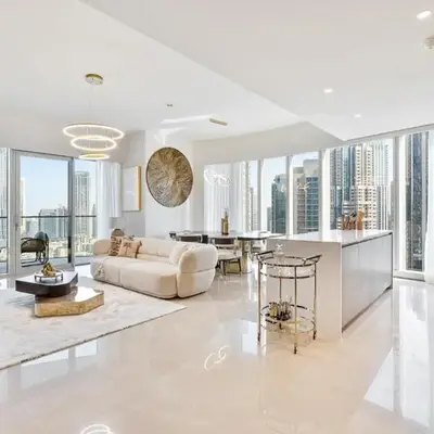 Luxury 3BR Apartment with Burj Khalifa Views