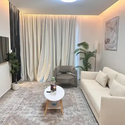 Vserve Modern Oasis Canal & Burj Views