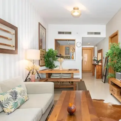 Vacay Lettings - Stylish 1 Bedroom Apartment with Marina View