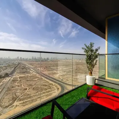 SettlerHomes - Upscale JVC Skyline On The 28th Fl with Calm