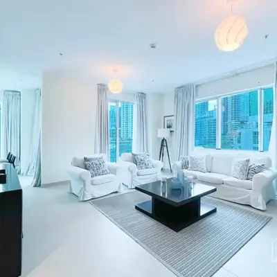 Luxury 2B Apt with Full Marina Views - Delphine