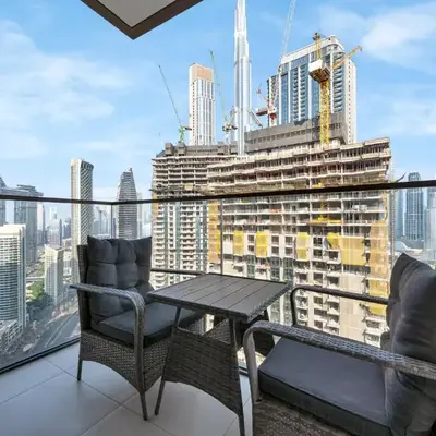 Stylish 3BR in BurjCrown Balcony & HighEnd Comfort