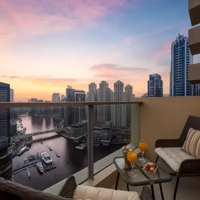 JW Marriott Marina By Luxe Living Collection - Wane By Somiya Infinity Pool