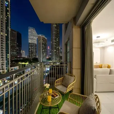 Standpoint Tower by Luxe Living
