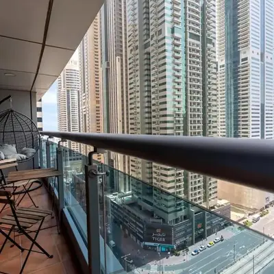 1BR Cool Vibes Pool Views Dubai Marina