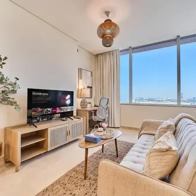 Sleek DIFC Studio Perfect for Business & Leisure