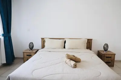 Gallery image of Nivis Find Spacious 3BHK Near Metro and Burj Khalifa in Dubai