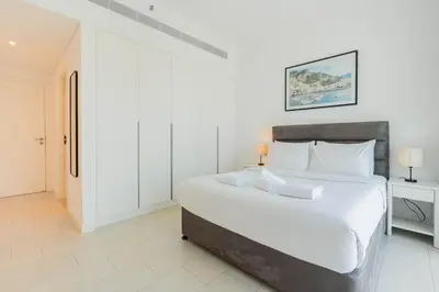 Gallery image of TRPS - La Vie, Jumeirah Beach Residences - 2BR Beachfront Residence - Furnished with Direct Private Beach Access in Dubai