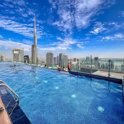 3BR in Paramount with Panoramic Infinity Pool