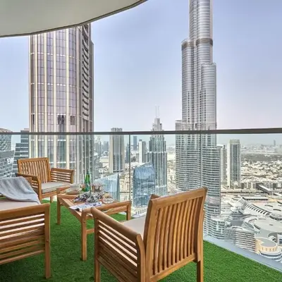 Frank Porter - Grande Signature Residence