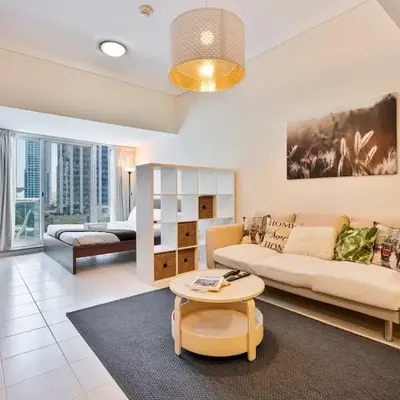 Comfy Studio with Views Near Marina & Burj Al