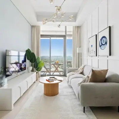 Sky High 1BR in City View with 41st Floor Views