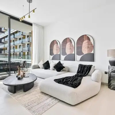 Vibrant - 2BR - Exclusive Pool