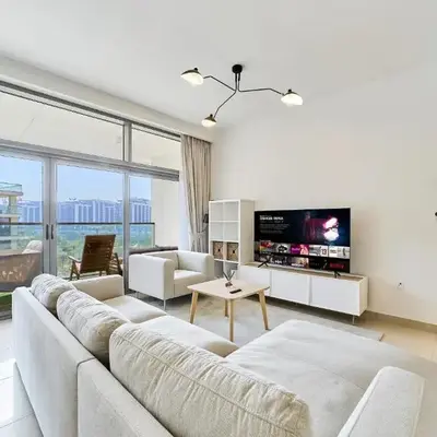 Chic 2BR in Mulberry with Dubai Hills Park Views