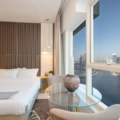 Cozy Canal View Studio
