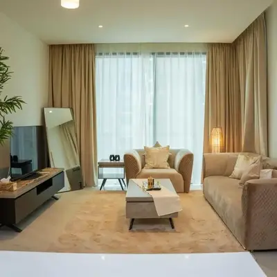 Luxury 1BR Suite - Comfort Meets Class