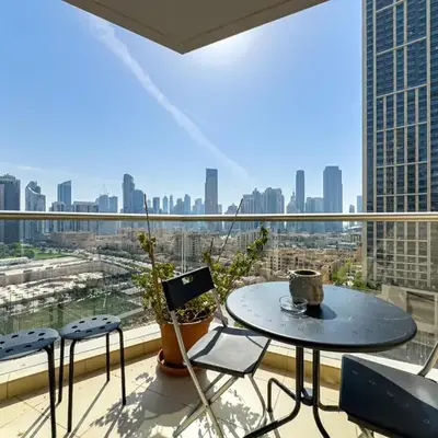 Vibrant 2BR in Burj Views - Near Dubai Mall & Burj