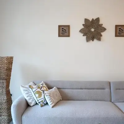 Nivis find- Luxury & Spacious 1 BHK 10 mins away from Dubai mall