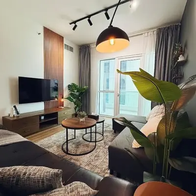 Dubai Marina Modern 1 Bedroom Apartment - steps to tram & Marina Walk
