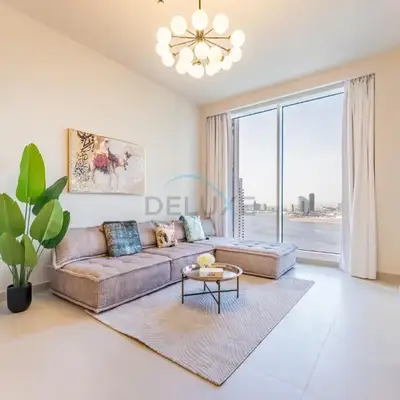 High-Rise 1BR with Stunning Creek Views