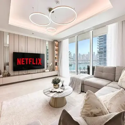 Seaside Elegance 1BR Luxury Apartment with Private Beach Access