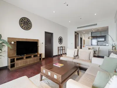 Gallery image of Seaside Elegance 1BDR Stay in Royal Amwaj in Dubai