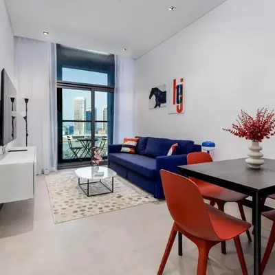 Waves - Premium 1BR Apartment Overlooking Burj Khalifa