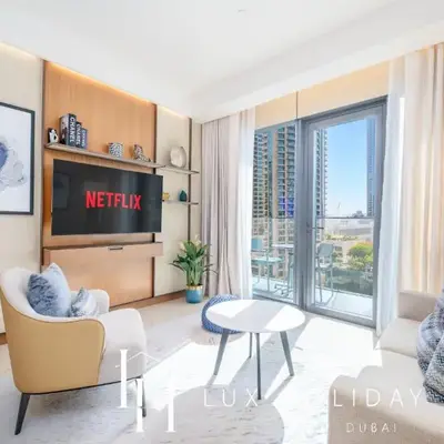 LUX The Address Opera Downtown Suite