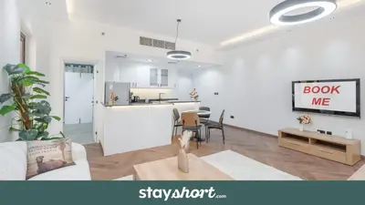 Gallery image of StayShort - Modern JBR Apartment Sleeps 4 with Pool & Balcony in Dubai