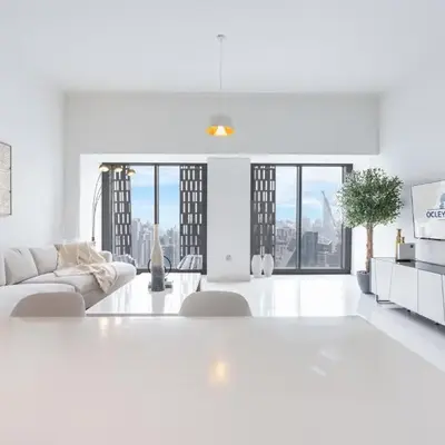 44th Floor Home at Cayan Tower with Panoramic Views