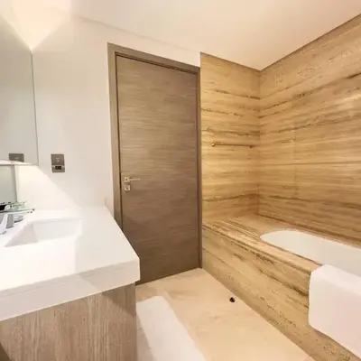 Contemporary Urban 2BR Apartment
