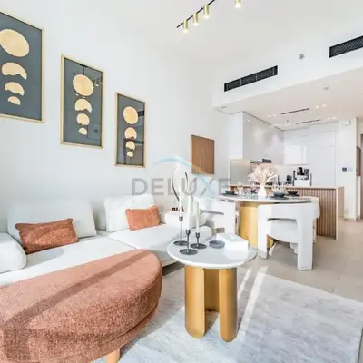 Newly Furnished Apartment near Circle Mall with Marina Views